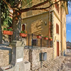 Le Muse Sillico Nyaraló